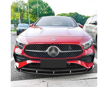 (Mercedes W177 A-Class Etulippa - Etuspoileri AMG-Line Kiiltävä musta. - Mercedes W177 A-Class Front Spoiler AMG-Line – Gloss black. - Mercedes W177 A-Class Frontspoiler AMG-Line – Glänzend schwarz.)