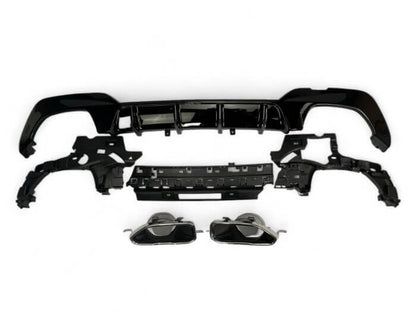 BMW G20 G21 Diffuusori - Takadiffuusori 2019–2022 M-paketti – Kiiltävän musta + Kromi putkenpää. - BMW G20 G21 Rear Diffuser 2019–2022 – Gloss black + Chrome exhaust tips. - BMW G20 G21 Heckdiffusor 2019–2022 – Glänzend schwarz + Chrom Auspuffblenden.